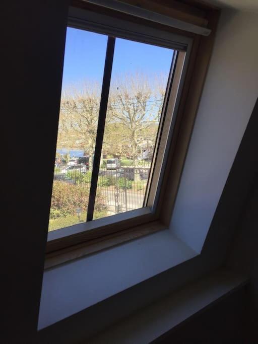Bel Appart Au Bord De L'Eau Proche Gare Avec Wifi Auxerre Bagian luar foto